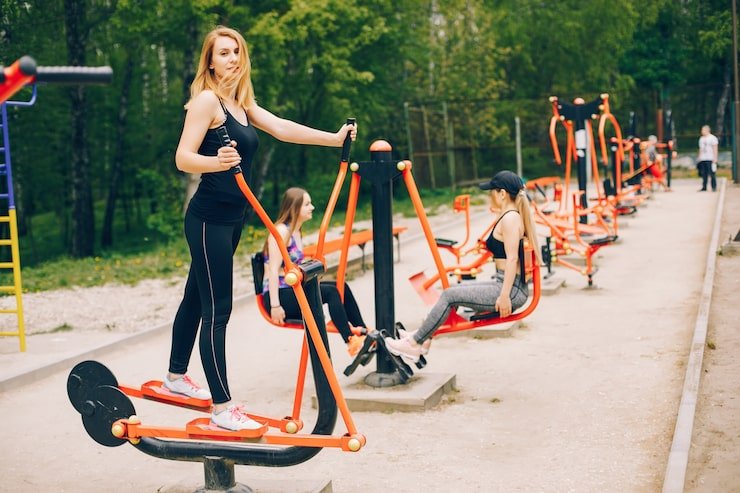 sports-girls-park_1157-16240